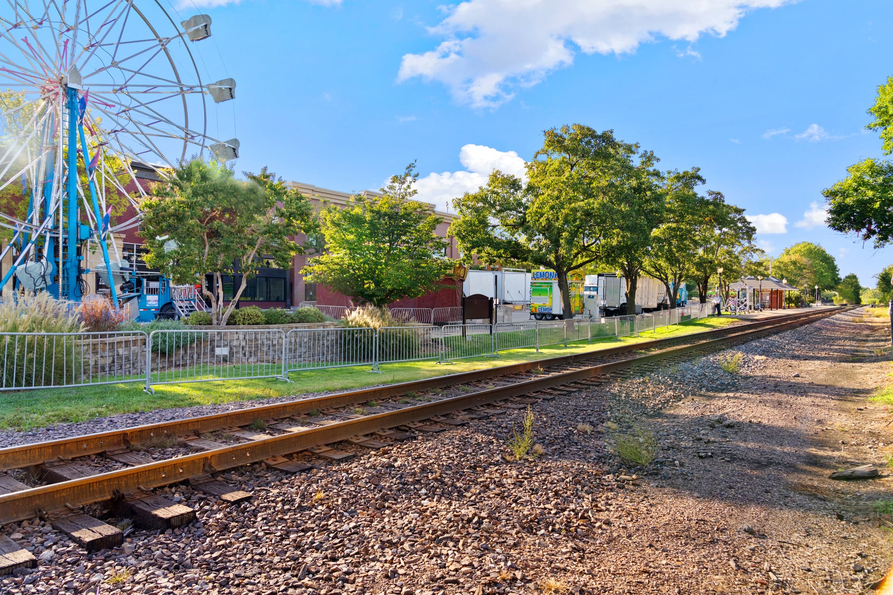 Rail tracks and nearby district context for MetroRail-oriented buyers