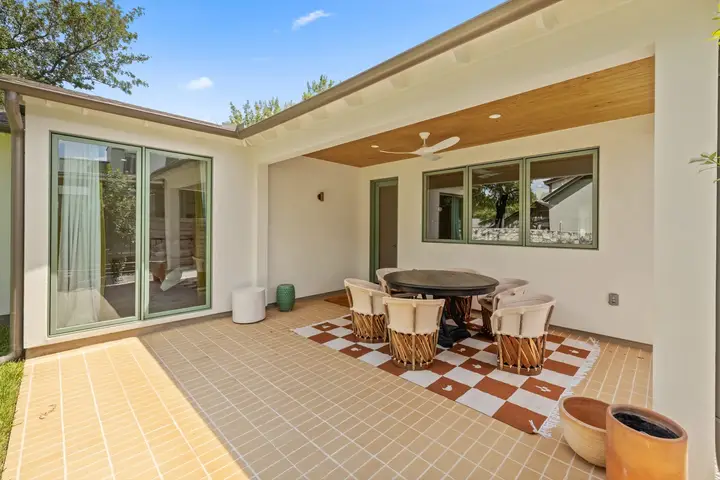 Covered Central Texas patio arranged for relaxed retirement living