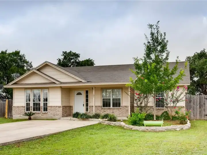 Single-story home at 104 Live Oak Circle in Bertram