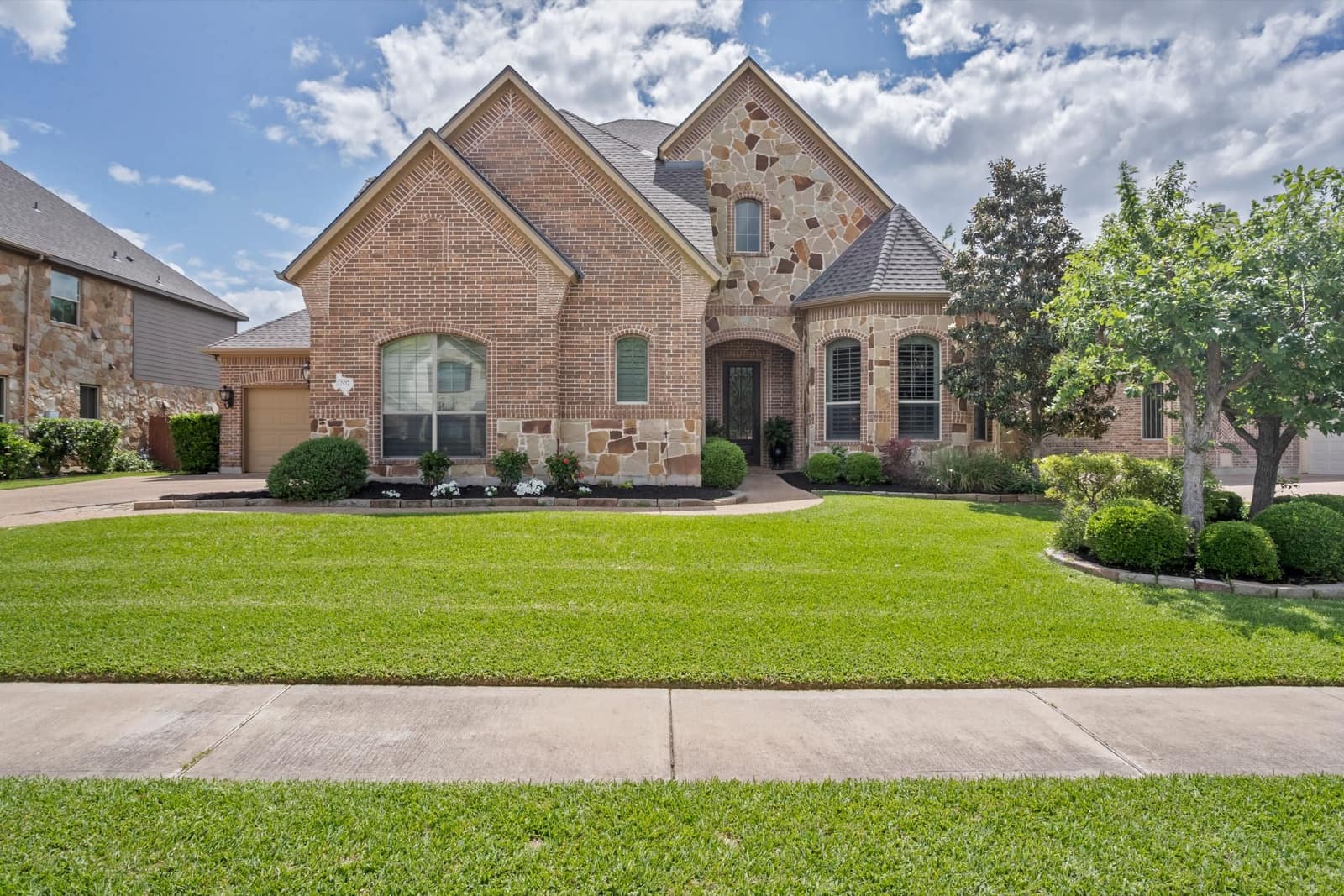 Williamson County home exterior used for local homes for sale guidance